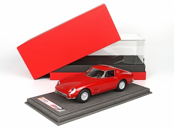 Ferrari 275 GTB Short Nose 1964 (red) with display case