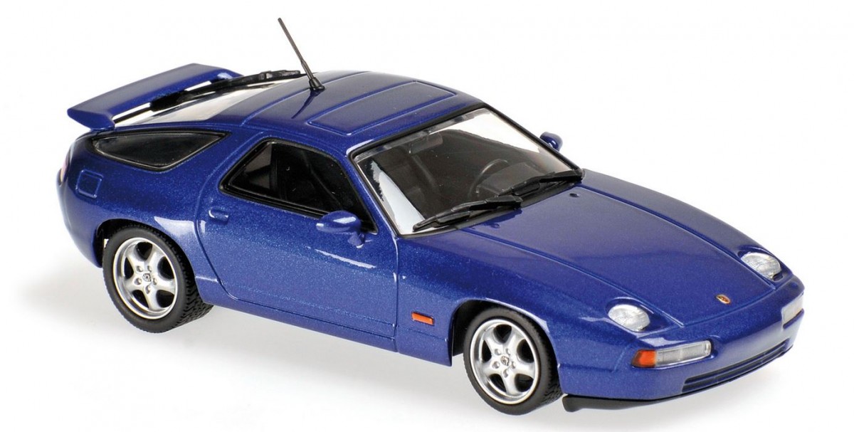 Porsche 928 GTS 1991 (dark blue metallic)