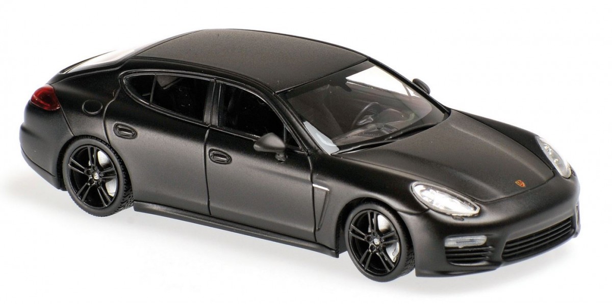 Porsche Panamera Turbo S 2013 (matt black)