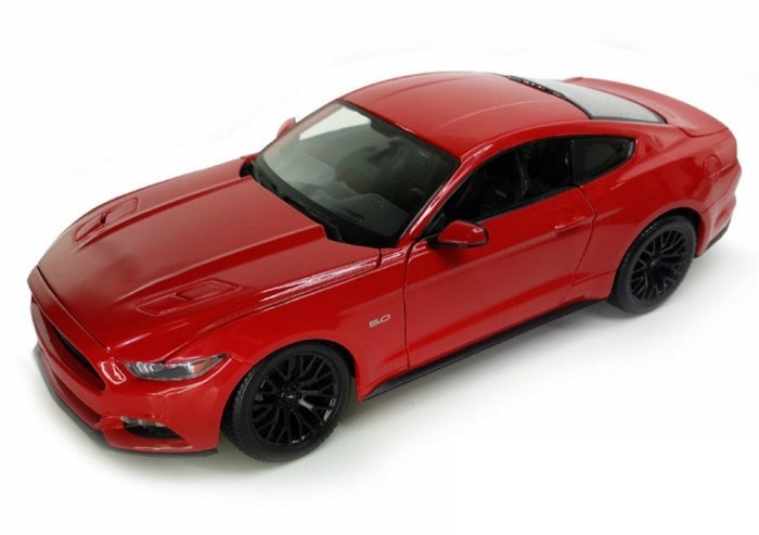 Ford Mustang GT 2015, czerwony