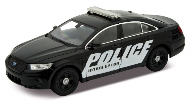 Ford Police Interceptor, czarny