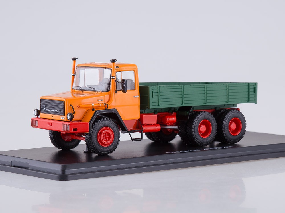 Magirus-Deutz 290D26L Flatbed Truck (orange/green)