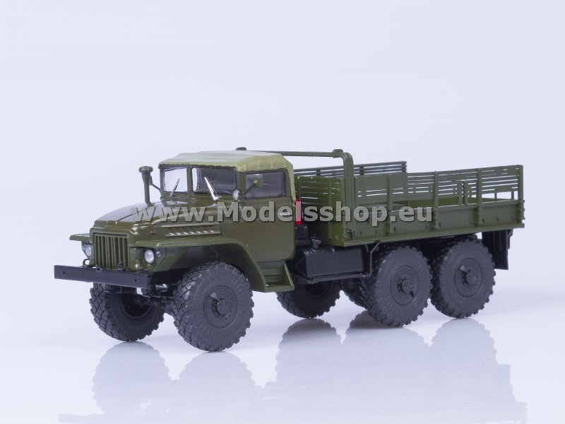 Ural-375 Flatbed Truck Soft Roof (khaki)