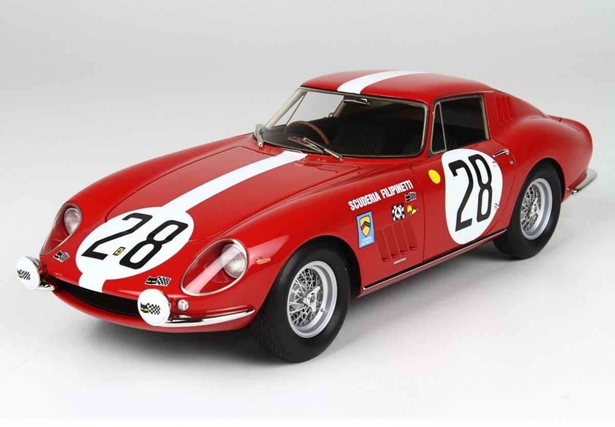 Ferrari 275 GTB Scuderia #28 Filipinetti/Steinemann/Spoerry 24h Le Mans 1967 with display case