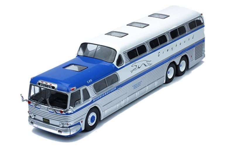 Greyhound Scenicruiser 1956 (blue/silver/white)