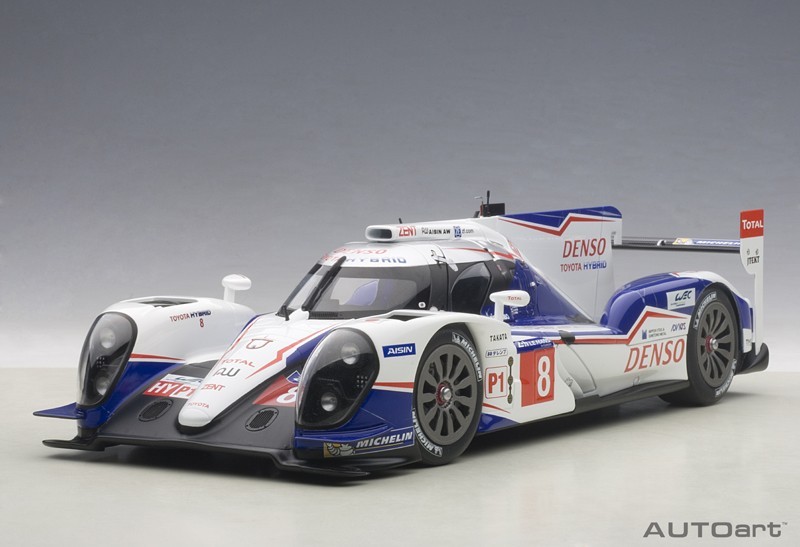 Toyota TS040 Hybrid #8 Davidson/Buemi/Lapierr Le Mans 2014 WEC 2014 Manufacturers & Drivers Champion (composite model/2-door openings)