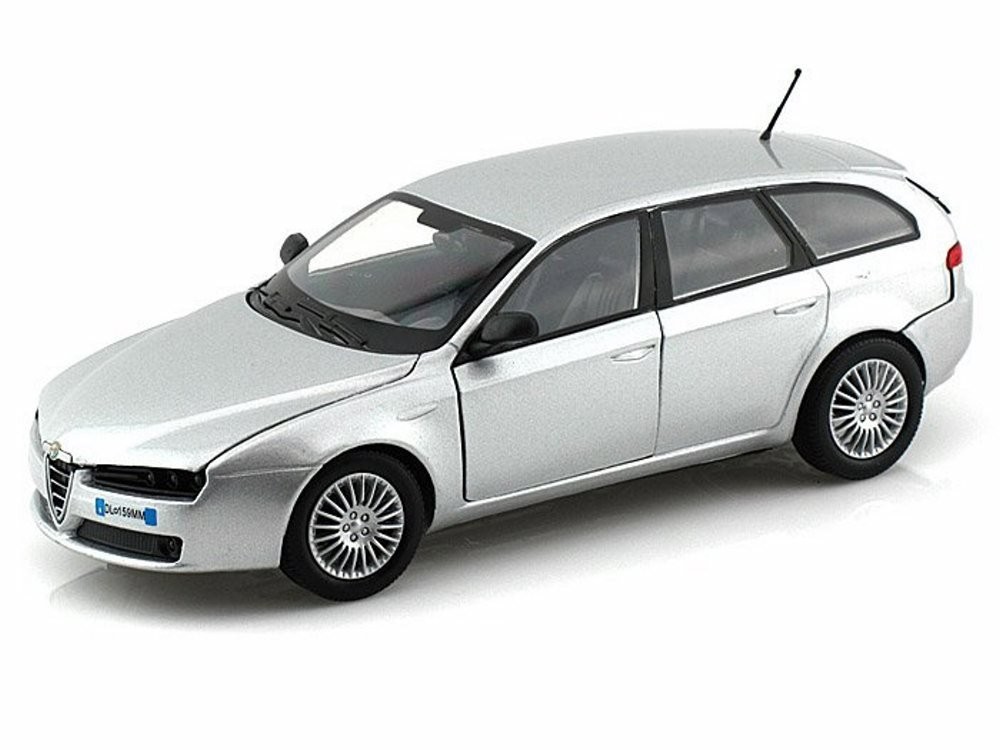 Alfa Romeo 159 SW (silver without showcase)