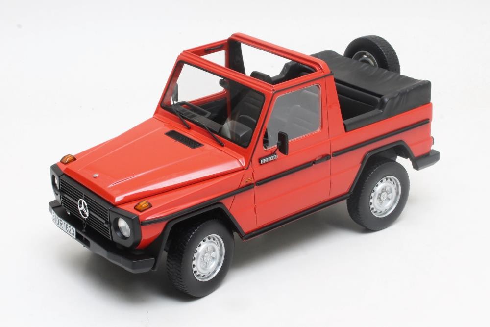 Mercedes-Benz W460 G-Class Cabrio 1979 (red)
