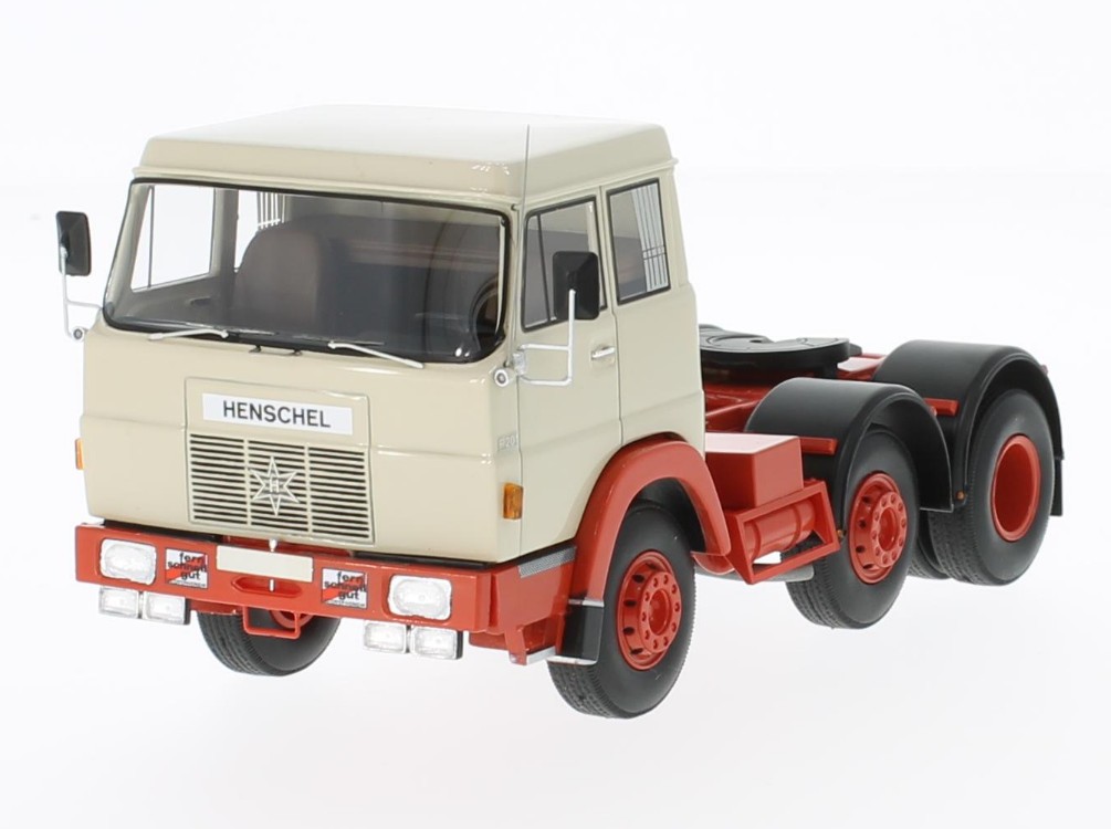 Hanomag Henschel F201 1967 (beige/red without showcase)