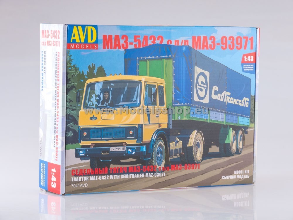 MAZ-5432(old) Tractor Truck with Semitrailer MAZ-93971 model kit
