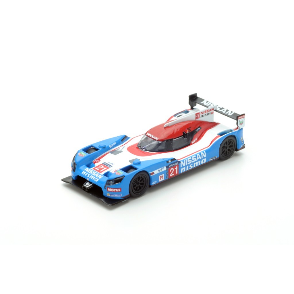 Nissan GT-R LM Nismo LMP1 #21 T. Matsuda/M. Shulzhitskiy/L. Ordonez Le Mans 2015