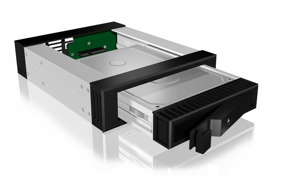 IB-129SSK-B 3,5/2,5 HDD SATA/SAS 