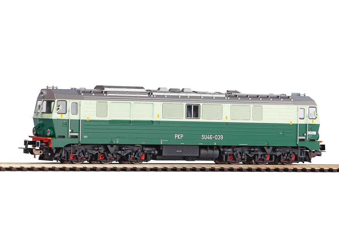 Lokomotywa spalinowa typ 303D SU46-039 PKP