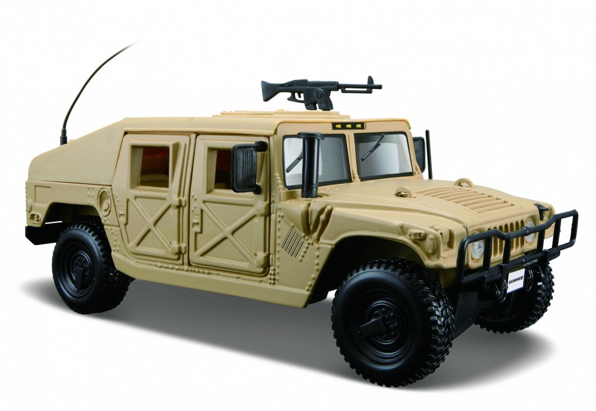 Model metalowy Humvee piaskowy 1:27