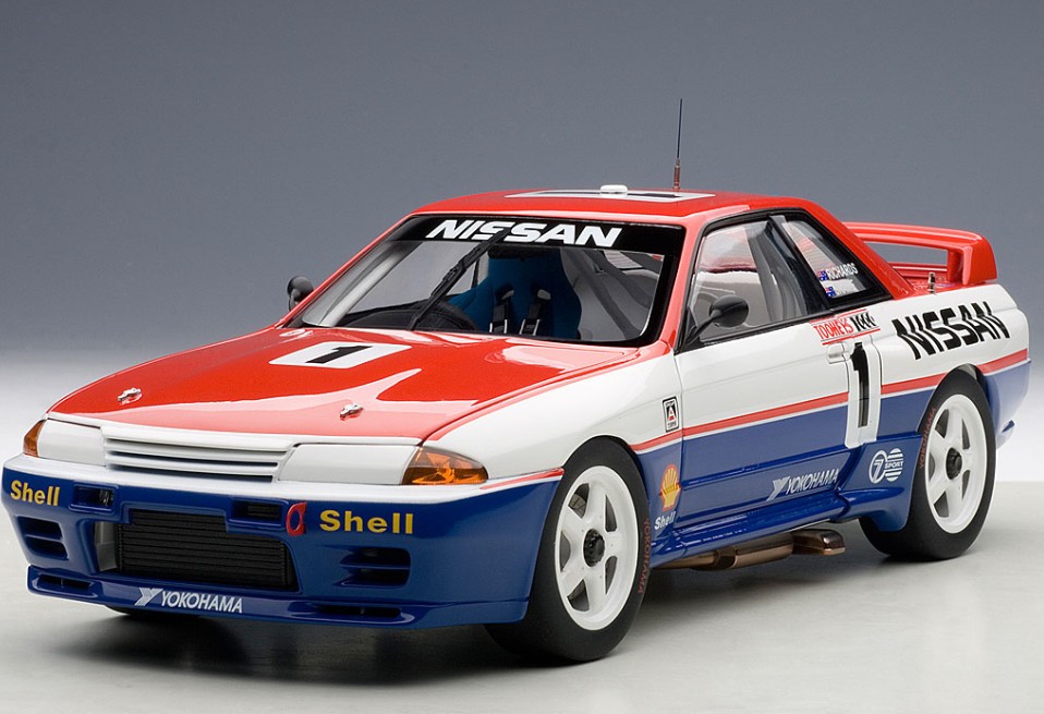 AUTOART Nissan Skyline G T-R (R32) #1