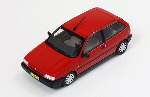 IXO Fiat Tipo 3-doors 19 95 (red)