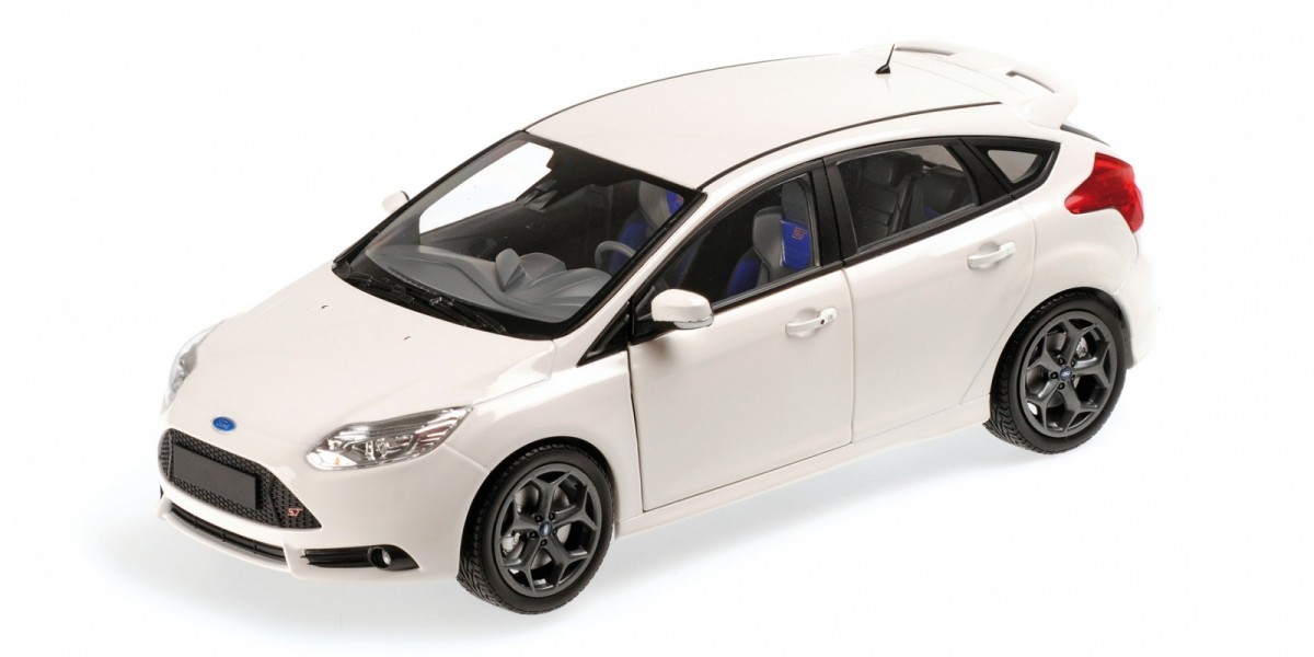 Ford Focus ST 2011 (white)