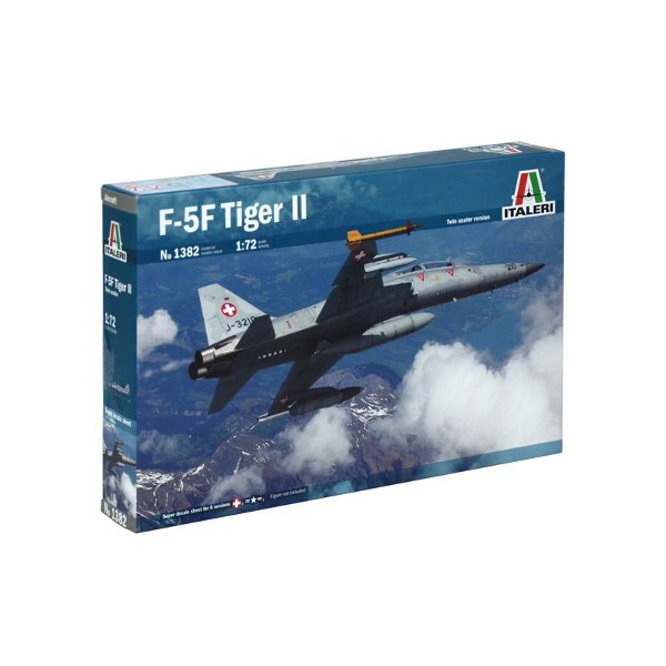 ITALERI F-5 F Twin Seate r