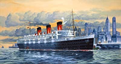 REVELL Queen Mary