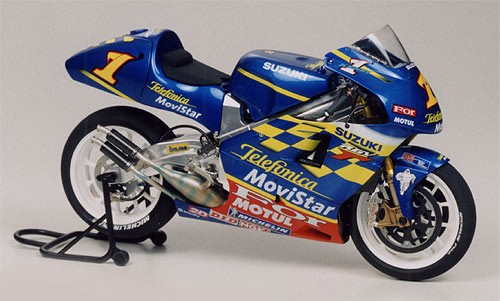 TAMIYA Telfonica Movistar Suzuki RGV