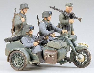 TAMIYA German BMW R75 w/ Side Car