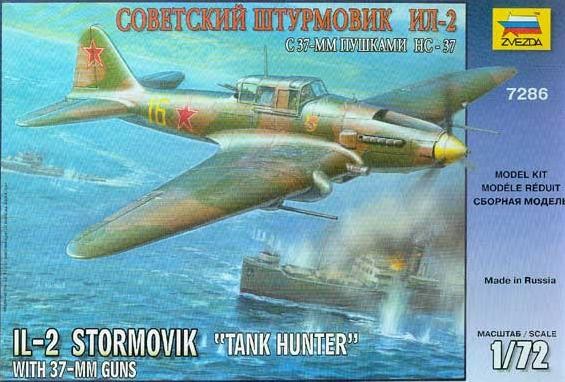 ZVEZDA IŁ-2 Stormvik Tan k Hunter