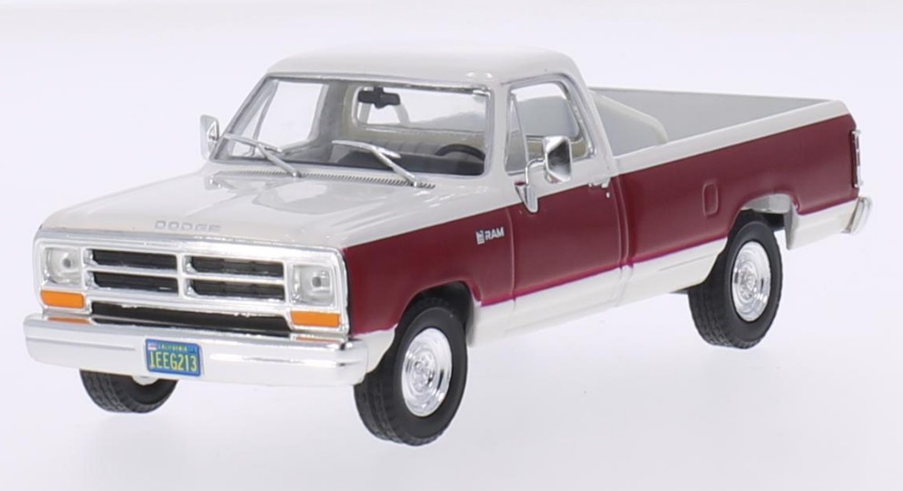 WHITEBOX Dodge Ram 1987 (white/dark red)