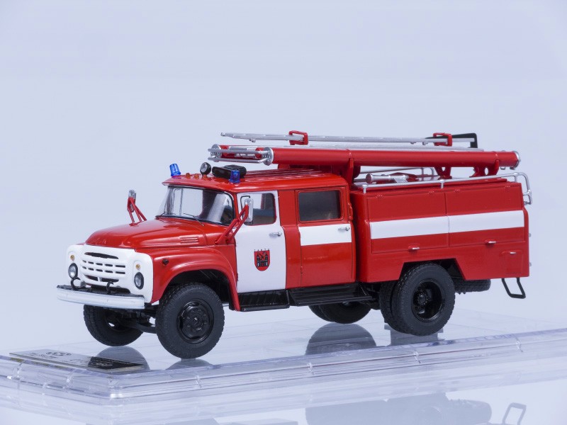 Fire Engine AC-40 (ZIL-130) Tartu